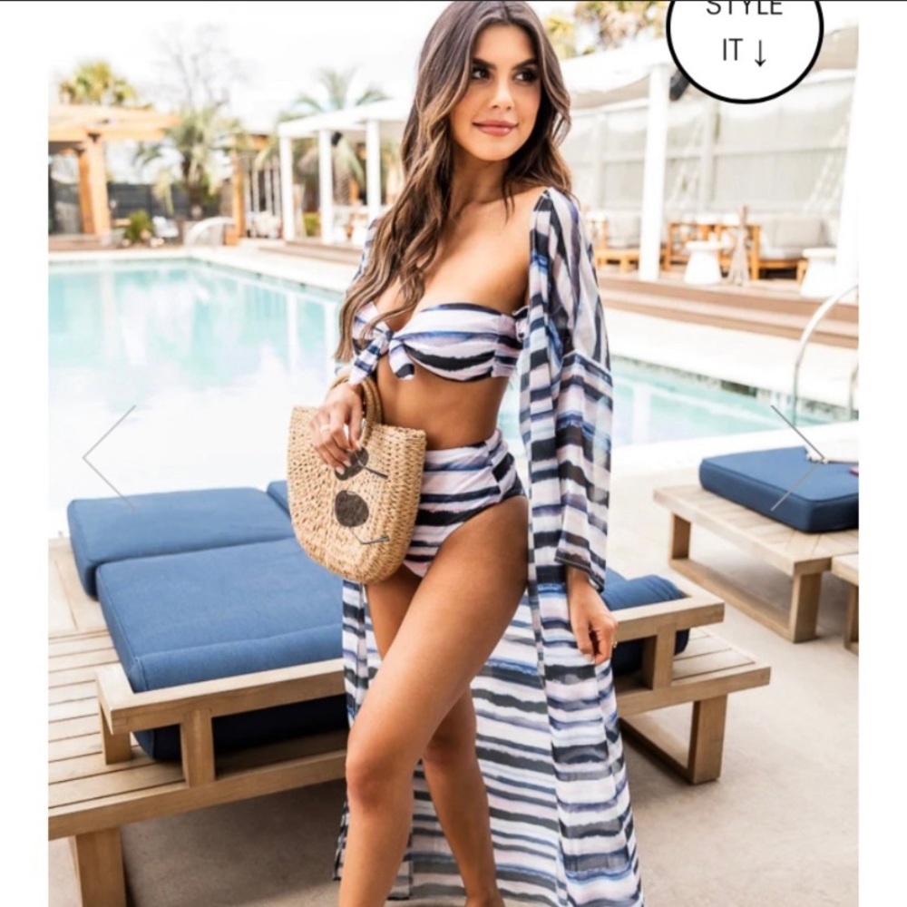 Pink Lily striped kimono